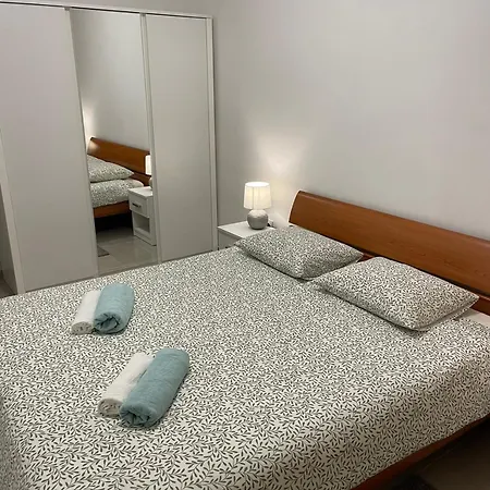 Apartman Vlaska Zagabria Esterno foto