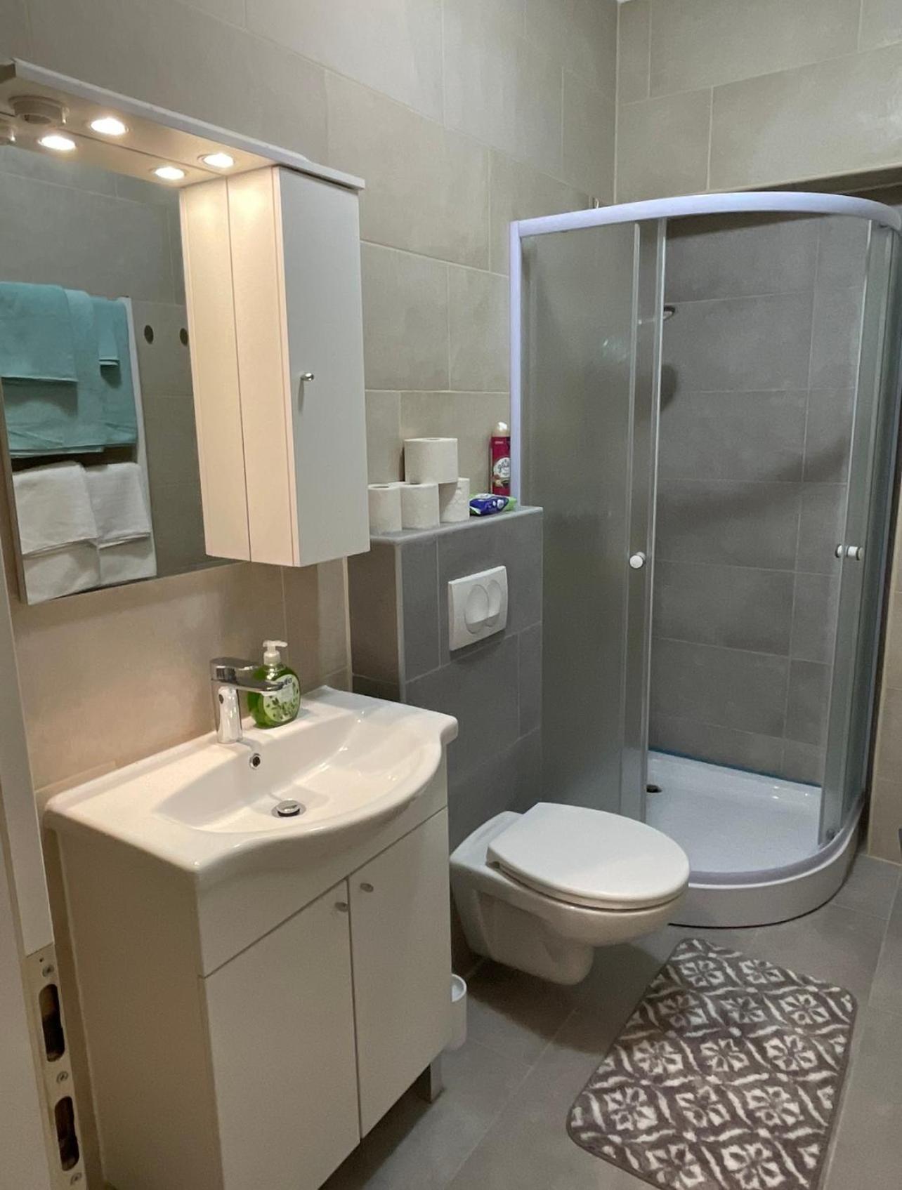 Apartament Vlaska *